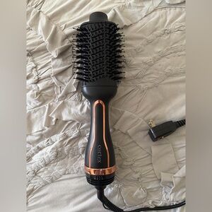 Cortex Black & Rose Blow Dryer Brush